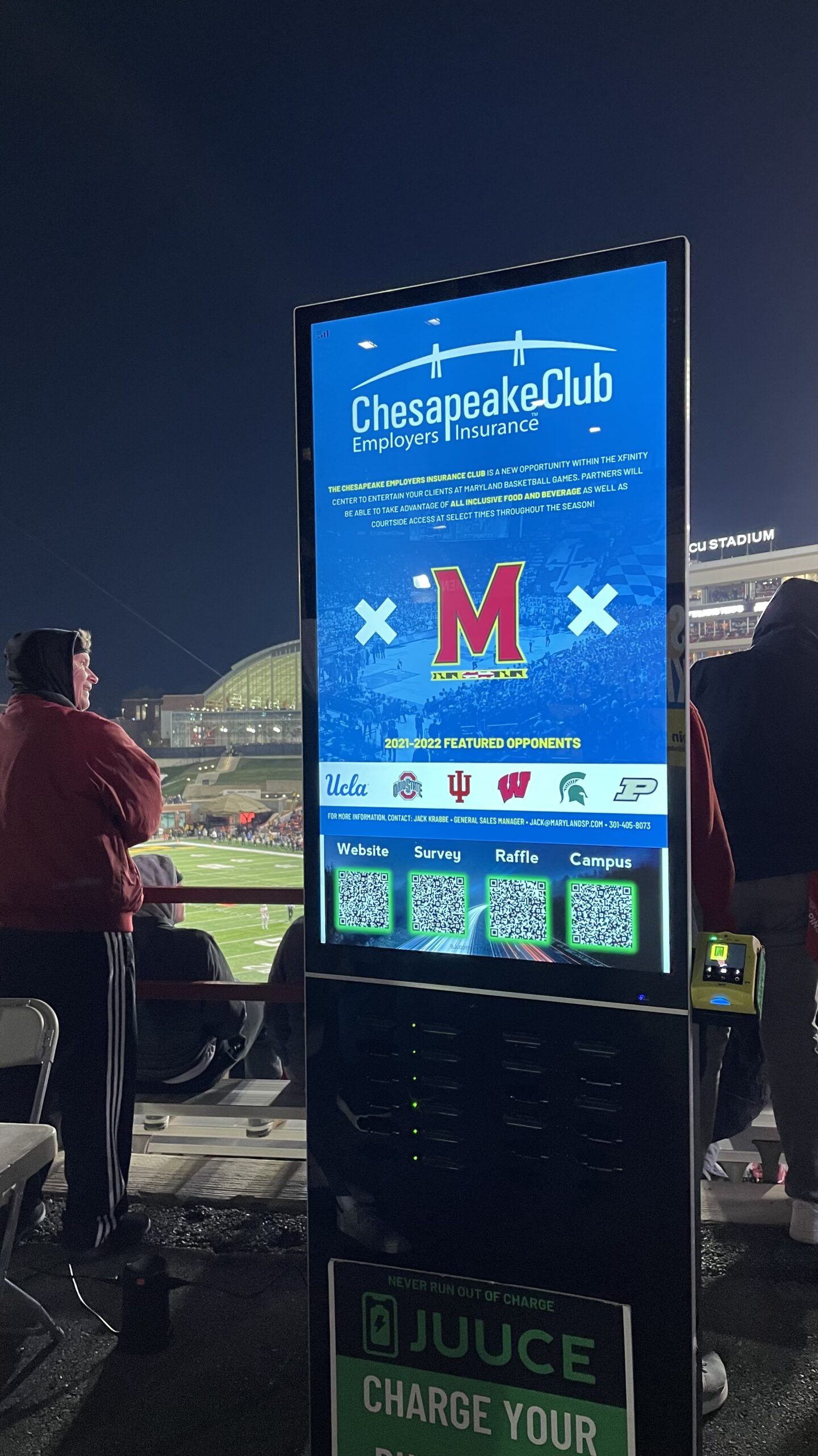 JUUCE Portable Charger Rental Kiosks For Stadiums